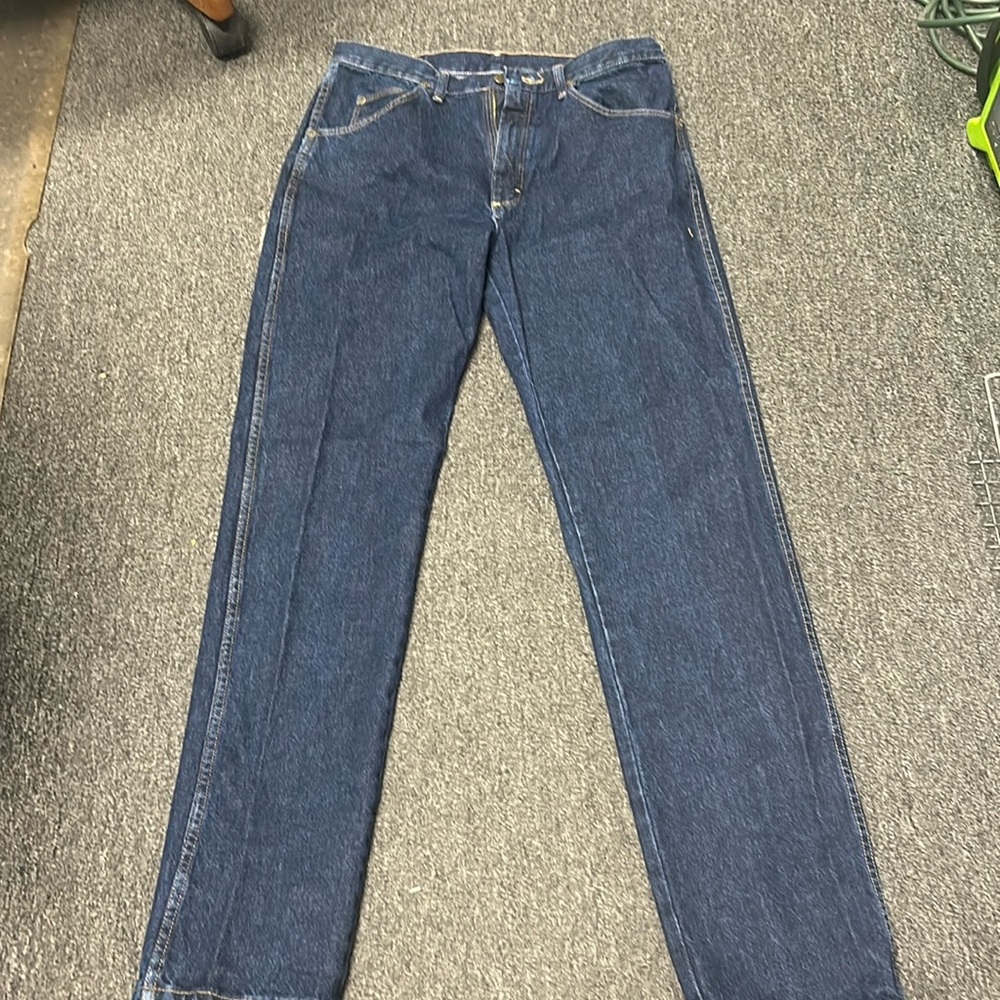 Men’s Wrangler Jeans - size 33 x 34
